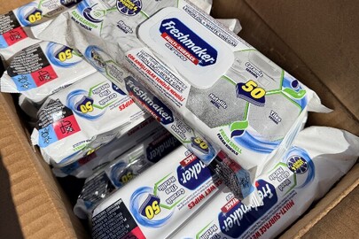 Вологі серветки торговельної марки «FRESHMAKER MULTI-SURFACE WET WIPES» у кількості 168, без ознак використання