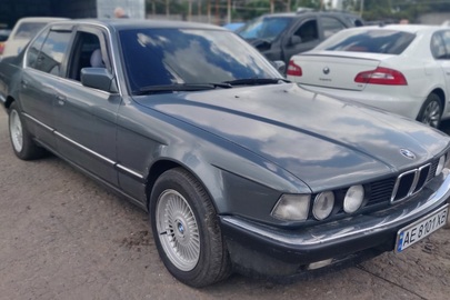 Автомобіль марки: BMW, модель: 730I, категорія: ЛЕГКОВИЙ, колір: СІРИЙ, рік виробництва: 1988, Номер кузова: WBAGA810402184370, реєстраційний номер AE8101XB