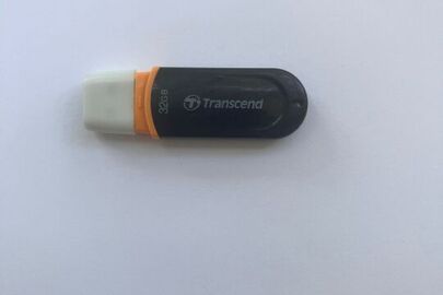 Конфіскація майна за рішенням суду: Флешка чорно-помаранчева Transcend 32gb, б/в