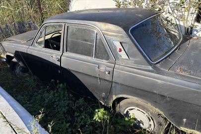 Конфісковане майно за рішенням суду: легковий автомобіль ГАЗ 24, рік випуску не ідентифіковано, ДН А4029ОН, № кузова 215290