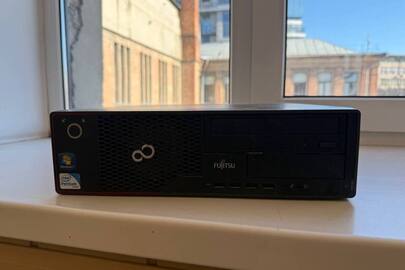Конфісковане майно за рішенням суду: персональний комп'ютер ТМ "FUJITSU" у корпусі чорного кольору, б/в.