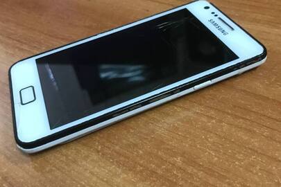 Мобільний телефон "Samsung Galaxy S II 19100" б/в