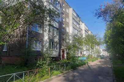 1/3 частина трикімнатної квартири загальною площею 62,4 кв.м., за адресою: Чернігівська обл., м. Чернігів, вул. Любецька, будинок № 31, квартира 3