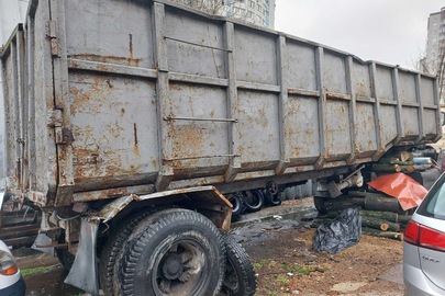 Причіп ПТ-7Л, державний номерний знак 9244КИ, 1988 року випуску, колір сірий