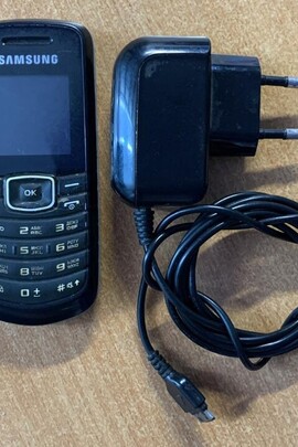 Конфіскація майна за рішенням суду: Мобільний телефон «Samsung» IMEl: 35879604720878/1, б/в