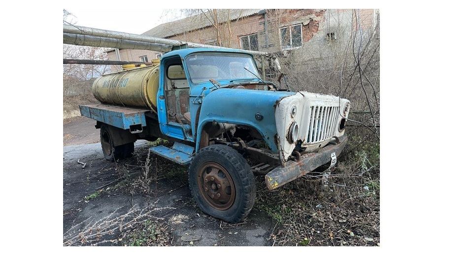 Транспортний засіб: ГАЗ - 5312, 1990 року випуску, колір – синій, VIN: 520100L1311831 , номер державної реєстрації: АІ7981ВІ