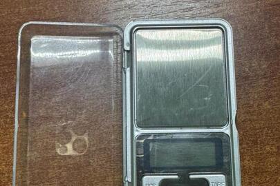 Конфісковане майно за рішенням суду: електронні високоточні ваги б/в