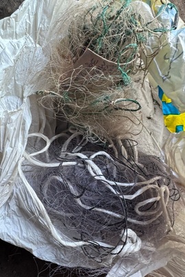 Конфісковане майно за рішенням суду знаряддя лову "павук", довжиною 1,5 м *1,5 м, крок вічко - 30 мм  б/в