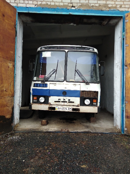Автобус ПАЗ 3205, 1999 року випуску, ДНЗ: АН6376АМ, білого кольору, VIN: Х1M32050RX0002381