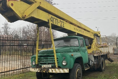 Вантажний автомобіль: автопідйомник АГП 22 на шасі ЗИЛ 130, 1981 р.в., зеленого кольору, ДНЗ: АН9248ВС, VIN: XTZ130000В1952005 