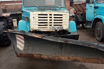 Вантажний автомобіль: ЗИЛ 433362 (піскорозкидувач), синього кольору, 1996 р.в., ДНЗ: 05600ЕВ, VIN: Т3424590