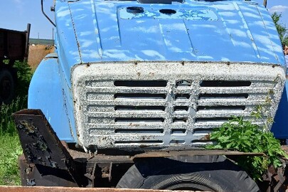 Вантажний автомобіль: ЗИЛ 433362 (піскорозкидувач), синього кольору, 1998 р.в., ДНЗ: 07257ЕВ, VIN: X5H71302OW0013054