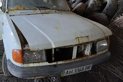 Легковий автомобіль: ГАЗ -31029 (сєдан), білого кольору, 1995 р.в., ДНЗ: АН1368ВК, VIN: XTH310290S0378082