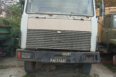 Вантажний автомобіль: МАЗ 5551 (самоскид), бежевого кольору, 1997 р.в., ДНЗ: АН1566АТ, VIN: Y3M555100V0056868
