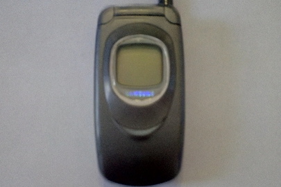 Мобільний телефон "Samsung SGH-A800", ІМЕІ:352472/00/852424/6 , S/N:R6XX228625R, з акумуляторною батареєю