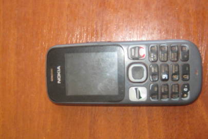 Телефон марки Nokia 101