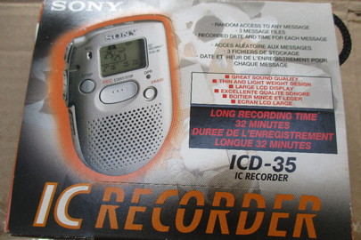 Диктофон марки SONY модель ICD-35