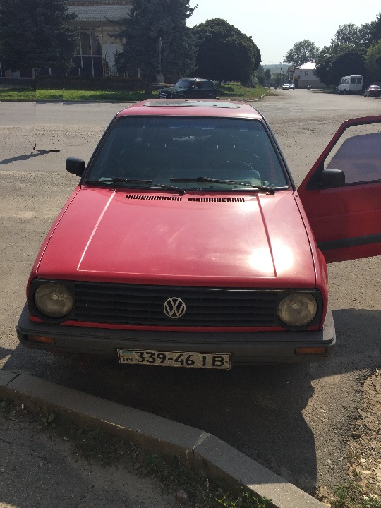 Автомобіль марки VOLKSWAGEN модель Jetta 1.6, 1988 р.в., ДНЗ: 33946ІВ (номер кузова: WVWZZZ16ZJW477094)