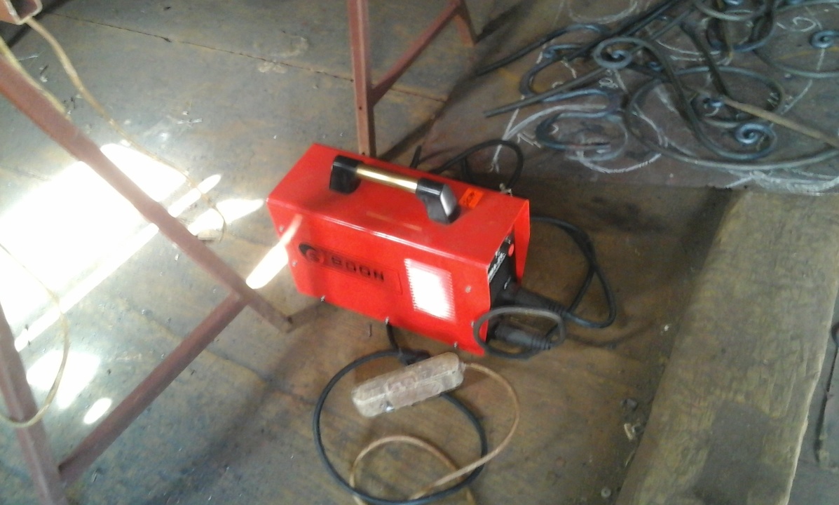 Зварювальний апарат інвертного типу ММА - 255