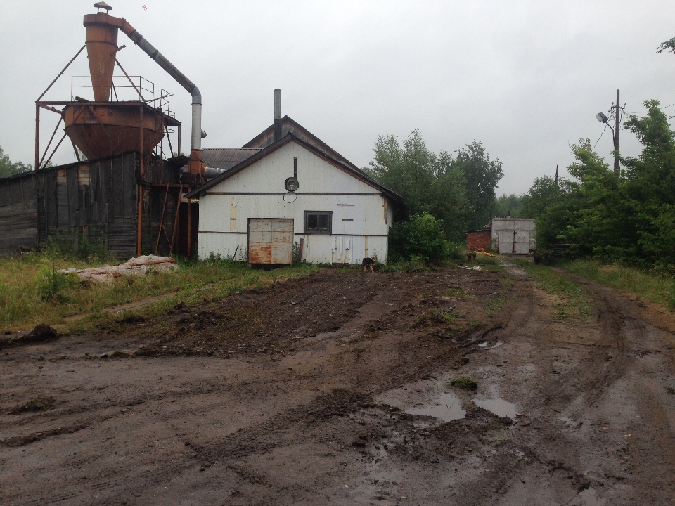 ІПОТЕКА: Будівлі пилорами (літери А, Б та В) загальною площею 241,7 кв.м, за адресою: вул. Майданського, буд. №6-А, м. Надвірна, Надвірнянський район, Івано-Франківська область