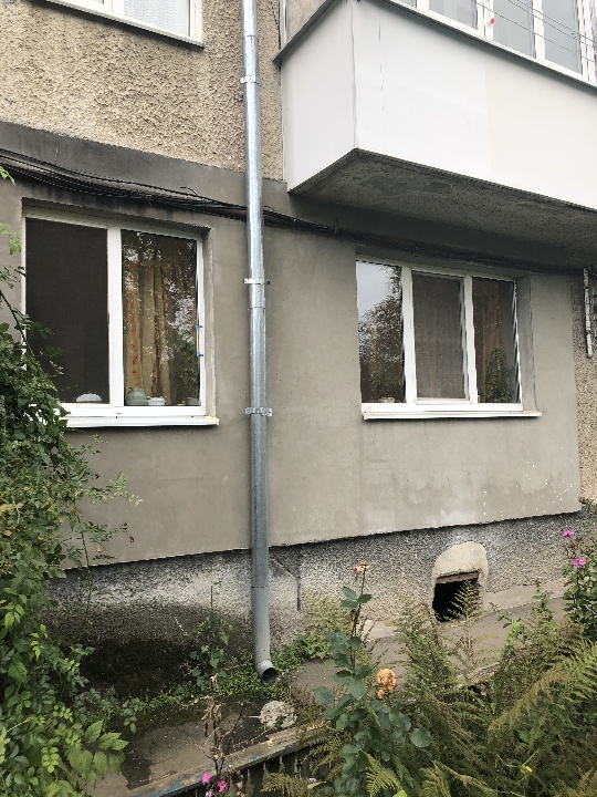 1/4 частки двокімнатної квартири № 48, загальною площею 46,9 кв.м, за адресою: вул. Долинська, буд. № 37-Б, м. Калуш, Калуський район, Івано-Франківська область