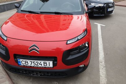 Транспортний засіб CITROEN C4 CACTUS, 2017 р.в., червоного кольору, д.н.з. СВ7524ВІ, номер кузова: VF70B9HPGHE547347, о6'єм двигуна 1560