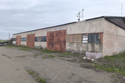 Комплекс будівель, загальною площею – 2231,9 кв.м., який розташований за адресою: Одеська область, смт. Окни, вул. Незалежності (Космонавтів), буд. 20