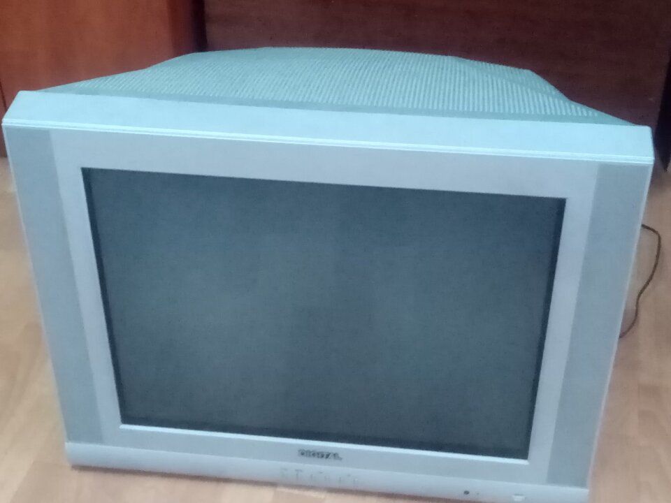 Телевізор кольоровий, марка DIGITAL, модель PF 2995
