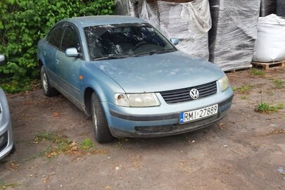 Легковий автомобіль марки «VOLKSWAGEN», моделі «PASSAT», 1997 року випуску, колір блакитний, номер кузову: WVWZZZ3BZWP357773, реєстраційний номер (PL) RMI27889