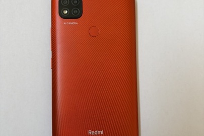 Конфісковане майно за рішенням суду: мобільний телефон Redmi 9C NFC (пароль 6668), IMEI1 868414051979031/78 , IMEI2 868414051979049/78, помаранчевого кольору, б/в