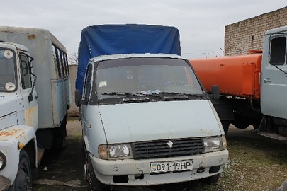 Вантажний автомобіль ГАЗ, модель 330210, державний номер 09119НР, 1995 року випуску, сірого кольору, шасі (кузов, рама) №XTH330210S1519857