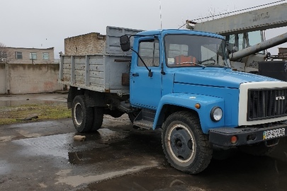 Вантажний автомобіль марки ГАЗ, модель 3307, державний номер АР4012АЕ, 1993 року випуску, синього кольору, шасі (кузов, рама) XTH330700Р1468561