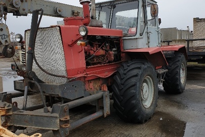 Трактор марки Т-150К, державний номер ЗЖ3763, 1995 року випуску, червоно-білого кольору, шасі (кузов, рама) №578424