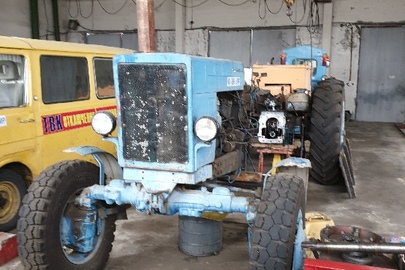 Трактор марки МТЗ, модель 82, державний номер ЗЖ3884, 1994 року випуску, синього кольору, шасі (кузов, рама) №08-04525