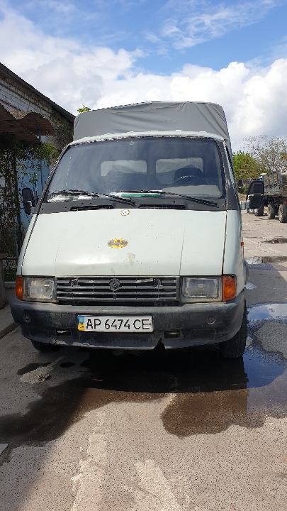 Вантажний автомобіль ГАЗ, модель 3302, державний номер АР6474СЕ, 1994 року випуску, сірого кольору, шасі (кузов, рама) №XTH330210R1512441
