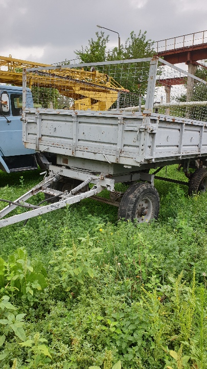 Причіп тракторний, модель 2-ПТС-4, державний номер 3534ЗЕ, 1995 року випуску, сірого кольору, шасі (кузов, рама) №0002056