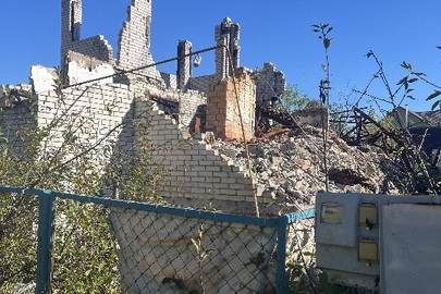Садовий будинок (зруйновано) загальною площею 143,2 кв.м. та земельна ділянка К/Н 3221882400:20:234:0015 площею 0,0613 га., за адресою: Київська обл., Вишгородський р., с/р. Демидівська, "Гідробудівельник" садове товариство, вулиця Миколаївська, б. 19