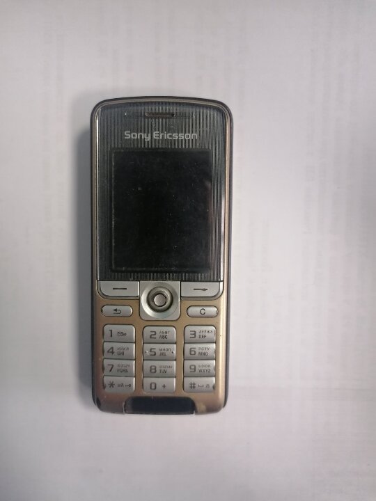 Мобільний телефон Sony Ericsson k320i