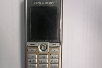 Мобільний телефон Sony Ericsson k320i