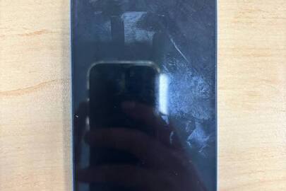 Конфісковане майно за рішенням суду: мобільний телефон «Redmi» 12 imei 1 – 867493068542769/04, imei 2 – 867493068542777/04, б/в