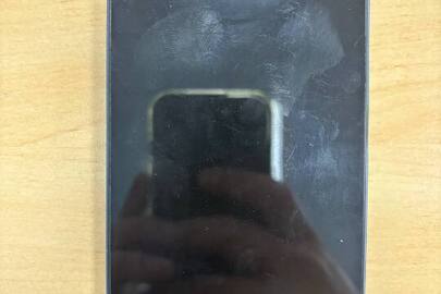 Конфісковане майно за рішенням суду: мобільний телефон "Redmi", модель "23108КN04Y" imei 1 – 865504072850600, imei 2 - 865504072850618, б/в