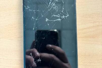 Конфісковане майно за рішенням суду: мобільний телефон "IPhone 8 PLUS" ІМЕІ: 358634092019243, б/в