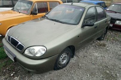 Легковий автомобіль DAEWOO LANOS, державний номер АА1024ЕВ, сірого кольору, 2008 року випуску, кузов №SUPTF69YD7W349940