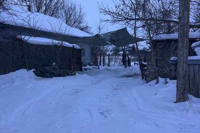 Житловий будинок, загальною площею 55.8 кв. м. та замельна ділянка площею 0.25 га, кадастровий номер 7425587900:03:000:0187, що знаходяться за адресою: Чернігівська обл., Чернігівський р-н, с. Топчіївка, вул. Вокзальна, 7