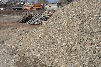 Конфісковане майно за рішенням суду: піщано-гравійна суміш у кількості 6,8 куб.метрів