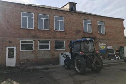 Комплекс будівель, реєстраційний номер об’єкта нерухомого майна: 380789735219, розташований за адерсою: Кіровоградська область, Кропивницький район, м.Долинська, вул. Гоголя, буд. 10