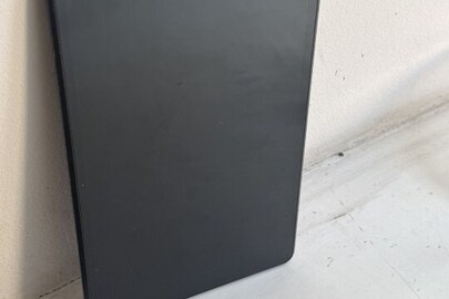 Конфісковане майно за рішенням суду: планшет марки Lenovo TB-8506X, IMEI:86889050909513,бувший у використані, заблокований паролем