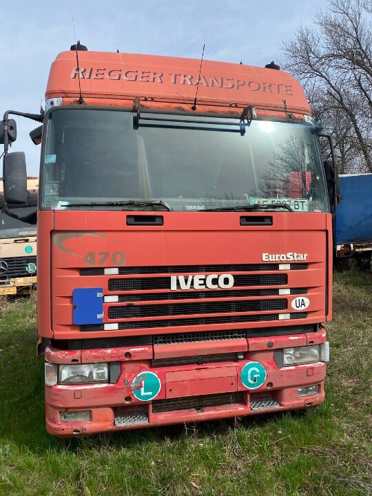 Вантажний автомобіль марки IVECO, модель 470 Е47, рік випуску 2000, реєстраційний номер АЕ5907ВТ, номер шасі: WJMM1VTH004232544, червоний колір