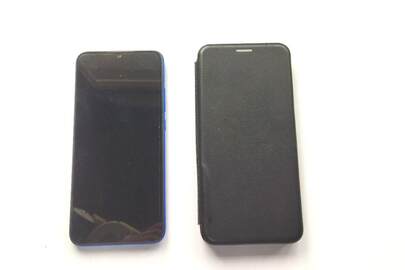 Мобільний телефон “Xiaomi Redmi М2006C3MNG”, ІМЕІ: 86152905517243778, б/в, електронні ваги сірого кольору, б/в 