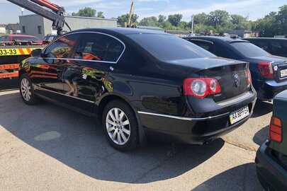 Легковий седан, VOLKSWAGEN PASSAT B6, 2007 року випуску, VIN: WVWZZZ3CZ8Z000160, реєстраційний номер АА8899ЕА, колір - чорний